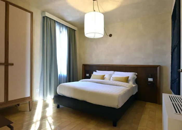 Cascina La Badia Oda ve Kahvaltı Montegrosso dʼAsti